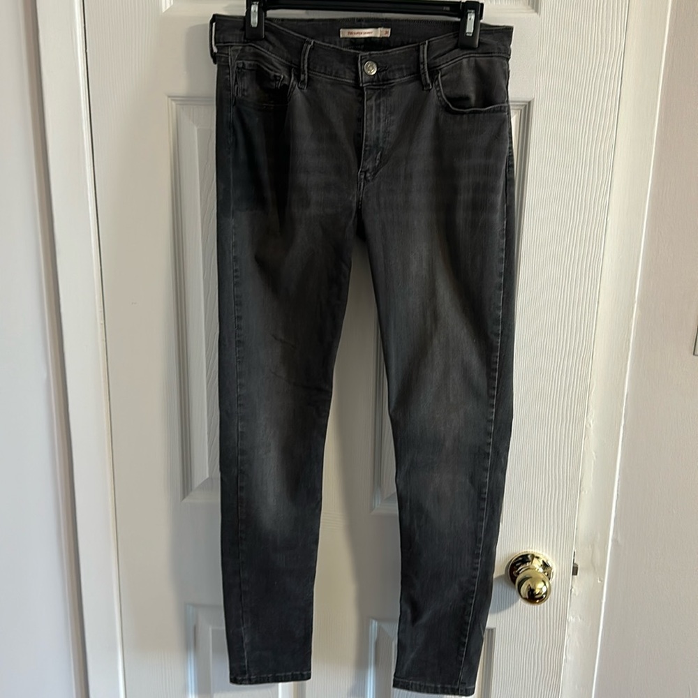 Levi’s 720 Grey Wash Jean